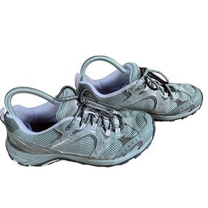 Marrell Cushion Air Nova Ventilator Rucksack & Pale Pinking Hiking Shoes Size: 9